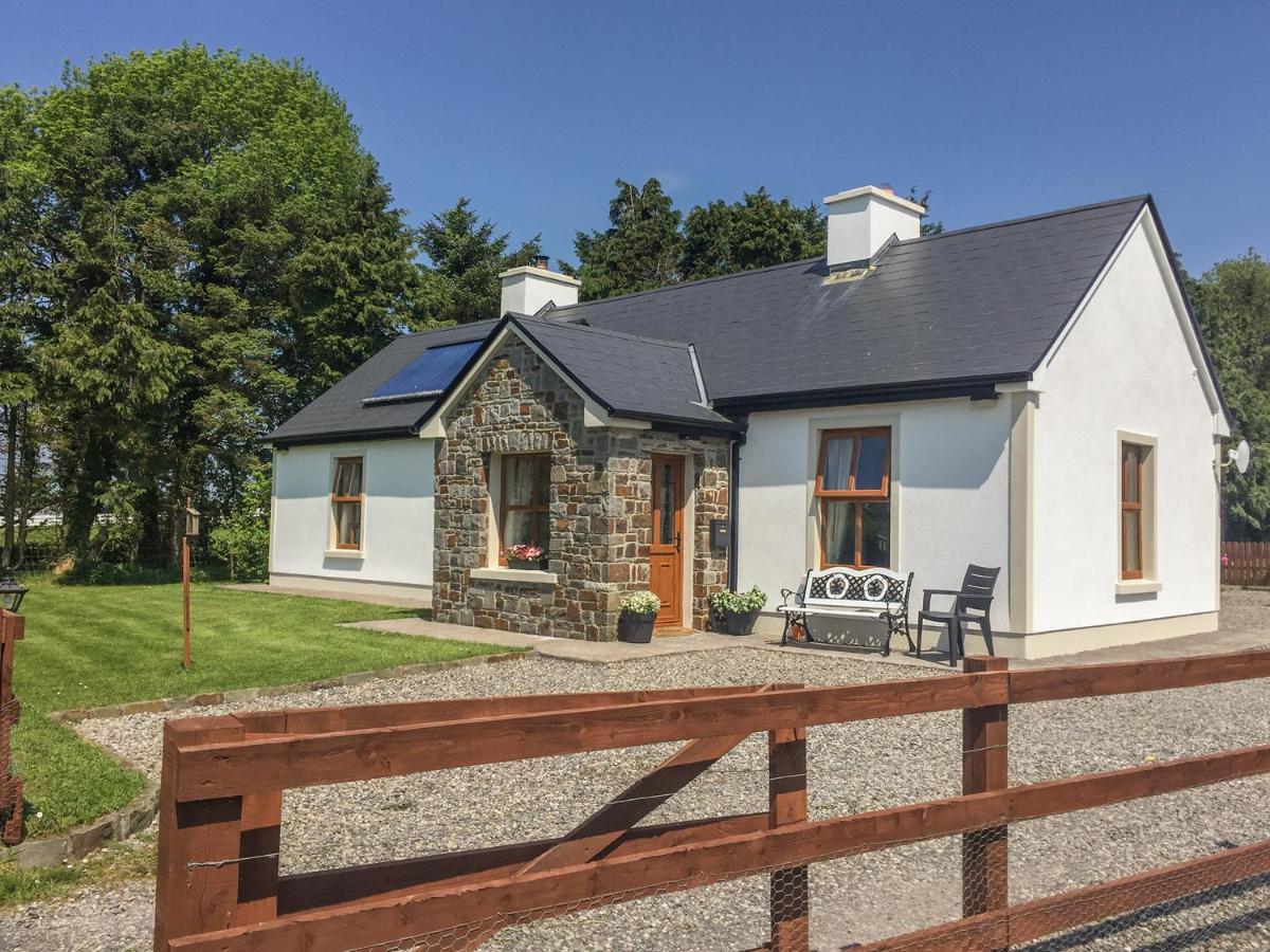 Cloonkee Cottage Crossmolina Exterior photo